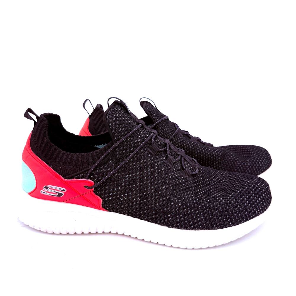 Skechers Women's Black Ultra Flex Slip On Sneakers Size 10